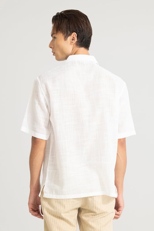 Image of SNITCH Roomy White Cuban Collar Solid Relaxed Fit Shirt