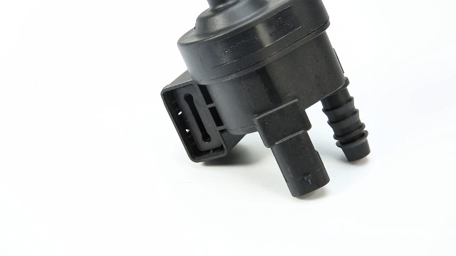 Yiklwwy 06H906517Q 06H906517AF Vapor Purge Valve Compatible with