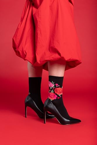 Image of Hot Sox Women's Fun Nature & Outdoors Crew Socks