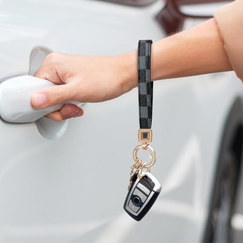Image of OHKYOOT Leather Wristlet Keychain for Home Car Keys | Key Fob Keychain, Wrist Keychain, Car Key Chain with 5 Key Ring and D Ring for Women Men, Car Key Holder