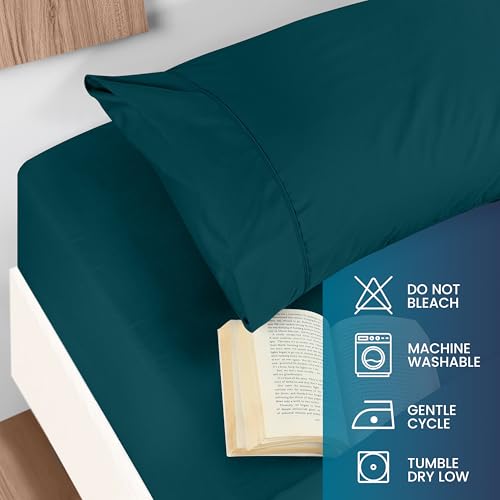 Image of Utopia Bedding Queen Sheet Set, Soft Microfiber 4 Piece Bed Sheets with 15 inch Deep Pocket - Easy Care Brushed Microfiber (Queen, Teal)