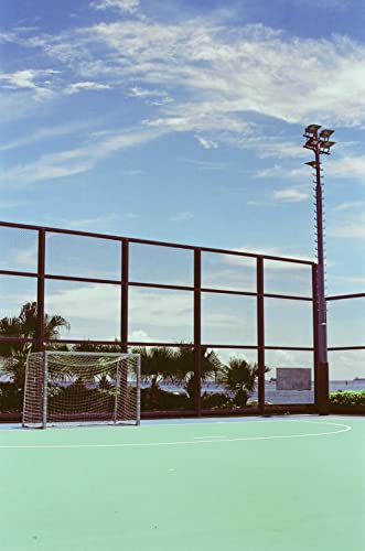 RETO Amber T200 35mm Color Negative Cine Film, 27 Exposures, ISO200, 135, Cinematic, Motion Picture Style, C41 Process - Image 3