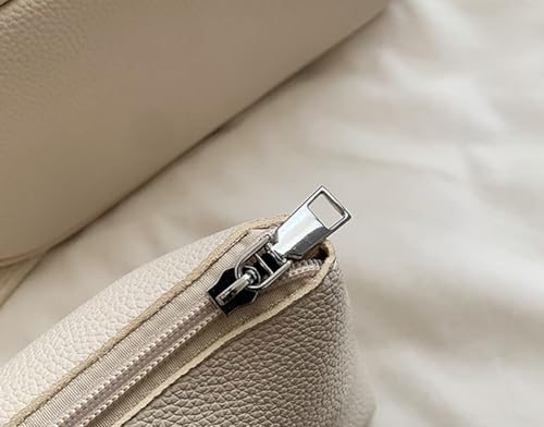 Large Capacity Women's Tote Bag with Comfortable Handles and Secure Magnetic Closure4