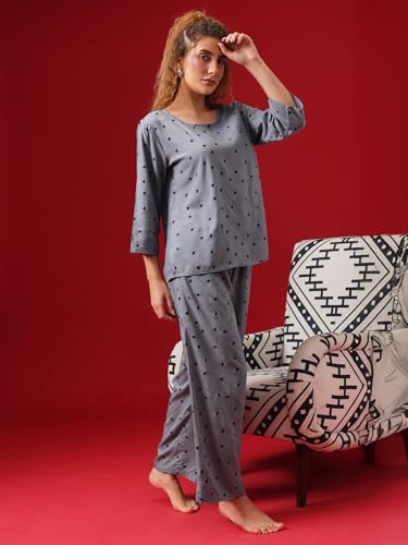 Image of Clovia Women Rayon Night Suit- Printed, Top & Pyjama Set