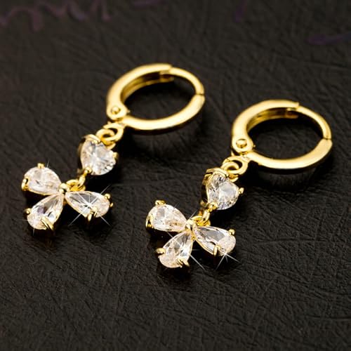Pendientes de oro de 18k con moissanita brillante y diseño de cruz colgante para mujer 3