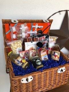 Tailgate Picnic Basket