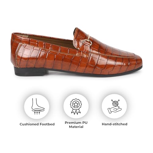 Image of YOHO Bliss for Women | Moccasins Range | Comfort | Hand-Stitched | Cushioned Footbed Finish