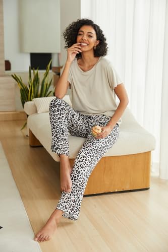 Image of Ekouaer Pajama Sets for Women Round Neck Pjs Short Sleeve Sleepwear with Long Pants Loose Lounge Sets Apricot Leopard XX-Large