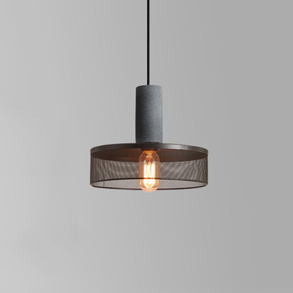Lampe suspendue en béton et maille de fer, éclairage classique de haute manufacture