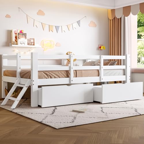 Cama con plataforma infantil de madera blanca con barandilla para un cuarto ordenado 2