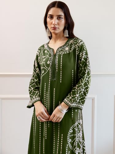 Image of INDO ERA Women's Green Viscose Rayon Printed Straight Kurta & Pant Set (IEOUT6940)