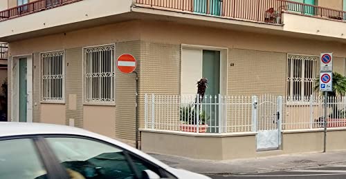 Struttura Fissa: Dimensioni Standard cm 90 x 130 circa: Euro 700,00 + iva Zincatura Facoltativa: Euro 50,00 + iva