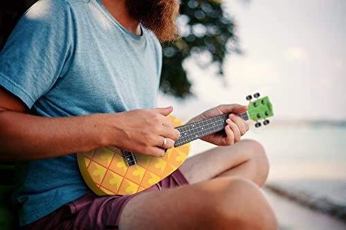 Classic Cantabile UC-240A ANA ukulélé de concert ananas - Les Beatles, Paul McCartney, John Lennon, RIngo Starr, George Harrison Classic Cantabile UC-240A ANA ukulélé de concert ananas – Image 3