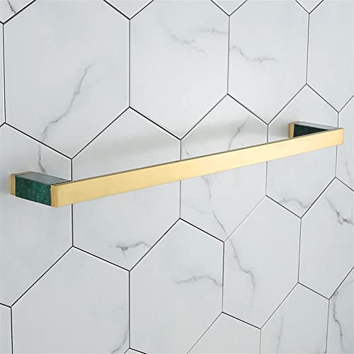 Porte-serviettes mural pour éviter le linge humide dans une salle de bain chic