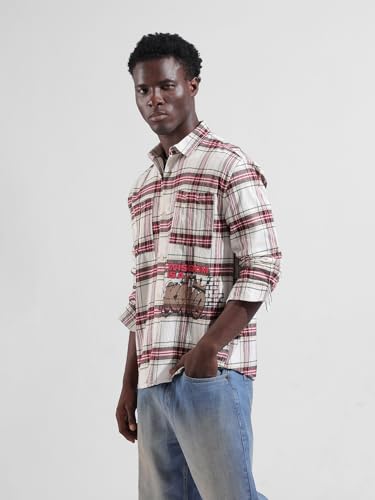 Chemise imprimé graphique homme ample pour masquer les imperfections avec style