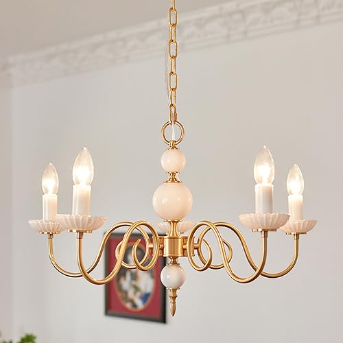 Bougeoir en laiton nordique pour illuminer vos tables de dîner chic