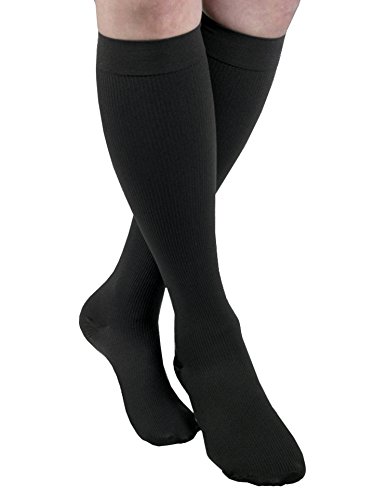 Image of MAXAR Men's Trouser Support Socks - Medium Compression