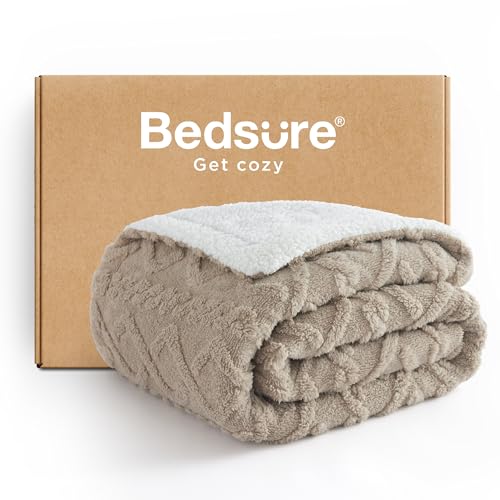 Bedsure Sherpa Fleece Throw Blanket for Couch - Soft...