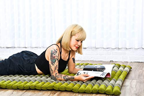 Image of Leewadee - Kapok Roll Mat - Handcrafted Folding Sleep & Relaxation Mattress from Thailand, Ideal as Guest Bed, Camping Mat, Yoga Mat or Traditional Futon, 75 x 39 inches, Green