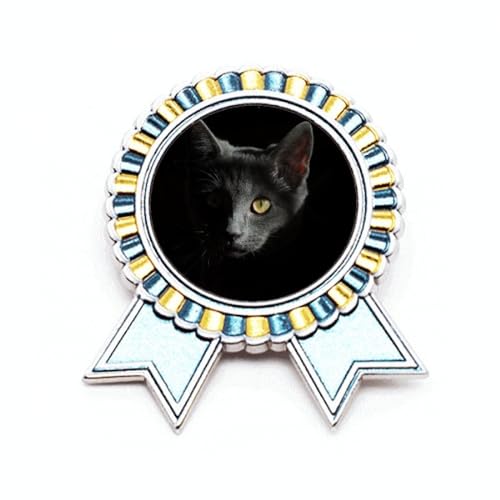 Broche chat noir Dark en métal taille M avec lettrage contrasté