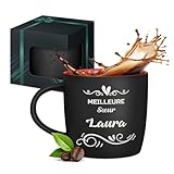 ACCESSOIRE ÉLÉGANT : Commencez chaque matin avec votre boisson préférée dans notre tasse en céramique personnalisée en noir mat et offrez-vous un peu de détente chaque jour. Un regard sur la tasse avec une personnalisation individuelle améliorera certainement votre humeur et égayera la routine matinale ! Capacité : 400 ml. Nous vous proposons la tasse en 2 variantes : avec un intérieur noir ou rouge.