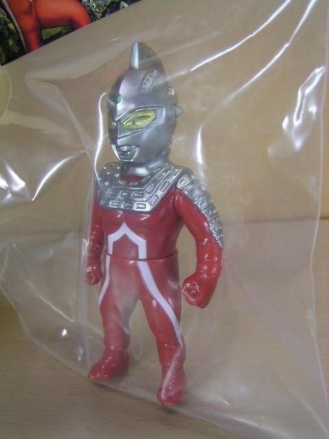 Amazon.co.jp: MAX TOY ウルトラセブン Deep Red マックストイ