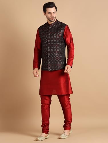 Image of men's Silk Blend Kurta Pejama & Waistcot Set