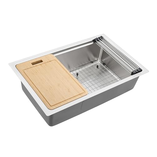 Ruvati 31-inch Rounded Corners Undermount Workstation