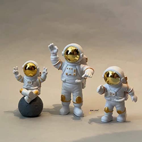 DEMI LOUS. 置き物 宇宙飛行士 かわいい おしゃれ フィギュア 宇宙 鏡面 反射がきれい リビング デスク 玄関 寝室 2色 ゴールド シルバー 3人の おもしろ 置物 (ゴールド)