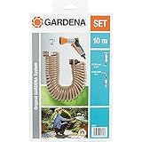 Gardena Spiralschlauch-Set 10 m: Spiralförmiger Gartenschlauch zum Gießen und Bewässern kleinerer Flächen, Rückstellkraft, Durchmesser 9 mm, mit Gardena Systemteilen und Brause (4647-20)