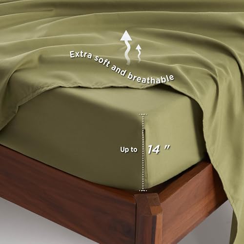 Image of Bedsure Floral Olive Green Comforter Set, Queen Bedding Sets, 7 Piece | Bed in a Bag, Comforters, Bedroom, Reversible, Fluffy, Whisper-Quiet, All-Season, Polyester, Easy Care, Botanical-Chic, OEKO