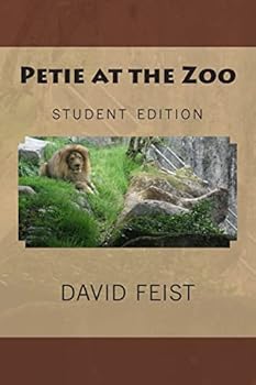Paperback Petie at the Zoo -Student edition Book