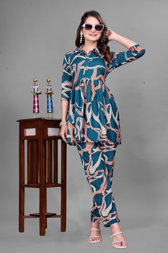 Image of Women Crepe 3 /4 Sleeves V Neck Cord Set Featuring Floral Pattern Design 2 Piece Ethnic Wear Set