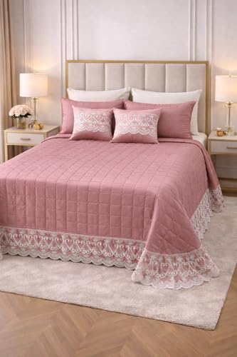 Generico Trapuntino Copriletto Matrimoniale Trapuntato con Balza in Pizzo Ricamato, Copriletto Elegante Tinta Unita con Cuscini Coordinati, Coperta Letto Decorativa Stile Classico (Cipria)