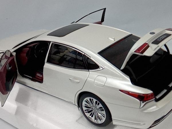 Amazon | AUTOart 1/18 レクサス LS500h (メタリック・ホワイト