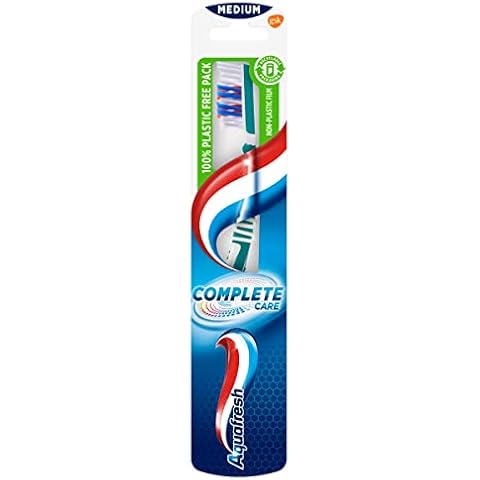 Aquafresh Complete Care Medium Toothbrush Cover