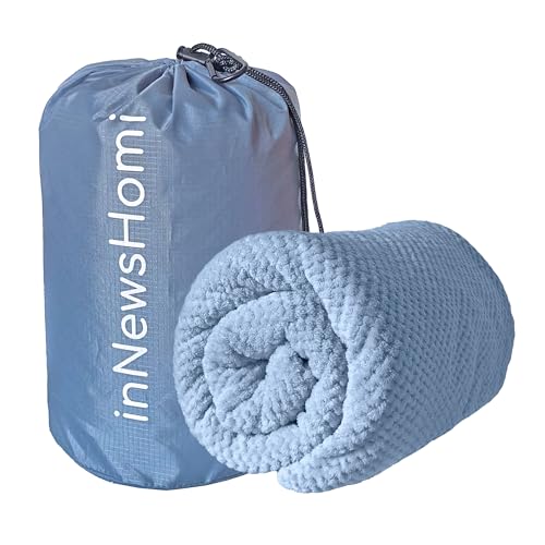 INNEWSHOMI Travel Blanket Airplane Compact with Bag, Lightweight & Packable 2 in 1 Airplane Blanket or Travel Pillow, Travel Essentials for Women Men & Kids, Blue