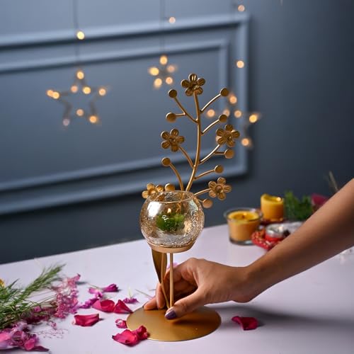 Image of Market99 Golden Glossy Leaf Design T-Light Holder |Single Metal Glass Abstract Tealight C&le Holder for Home, Office, Dining Table & Bedroom | Stylish Decorative Accessory for Festive Season & Parties