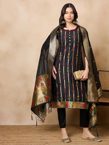 Image of arriva fab Women's Embroidery Kurta Set With Duppata