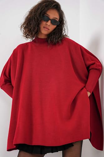 Image of Women's Crew Neck Batwing Sleeve Split Hem Oversized Knit Poncho Sweater