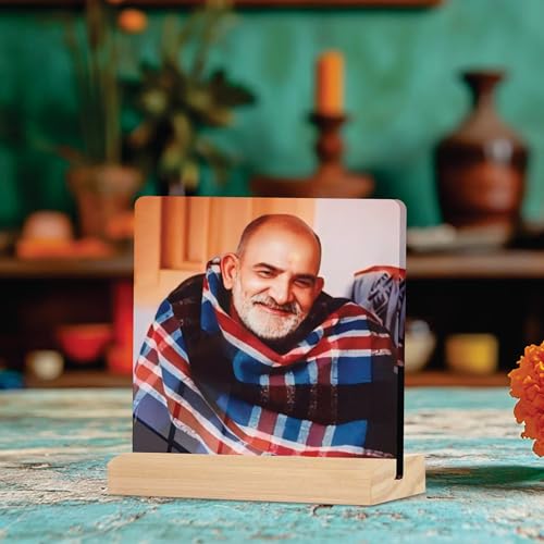 Image of Giftplease Neem Karoli Baba ji Tabletop Photo Frame with Wooden Stand | Desk for Home & Office Decor Spiritual Inspirational Gift Elegant Display Pictures GMP 103
