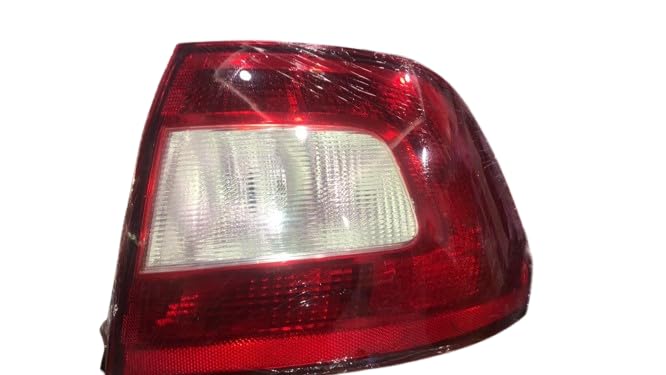 Skoda Rapid T2 Tail Light, Red and White, Replacement Rear Lamp (Right, Pack of 1)-picture-28