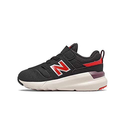 New Balance Boy's 009 V1 Sneaker3