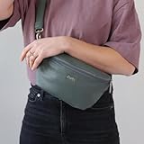 Zwei Damen Hip Bag Mademoiselle.M MH4 Bauchtasche 25 cm 1 Liter aus hochwertigem Kunstleder, Crossbody Bag wasserabweisend, 3-in-1 Bequeme Brusttasche, Gürteltasche & Hüfttasche (Eucalyptus)