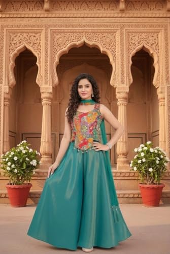 UFB Women's Teal Croptop and Shara Suit - Image 2