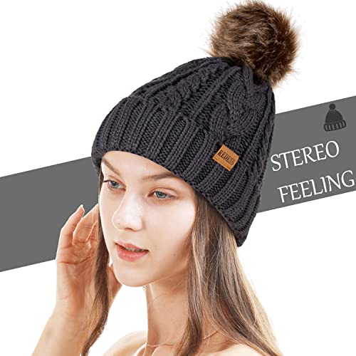 Redess F-11 Women Winter Pompom Beanie Hat thumb #1