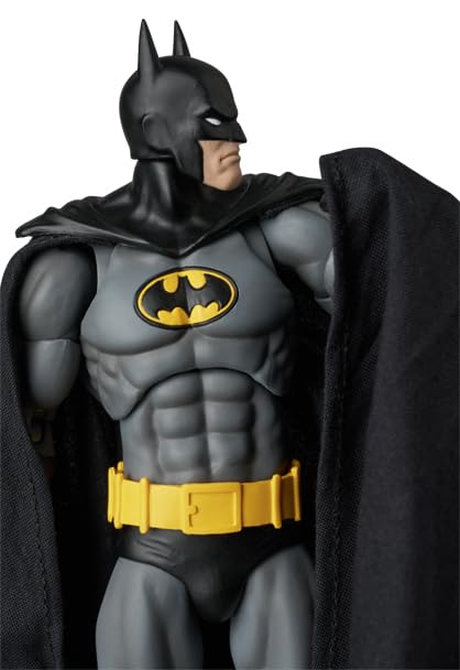 Amazon.com: Medicom Toy MAFEX No. 270 Knight Crusader Batman