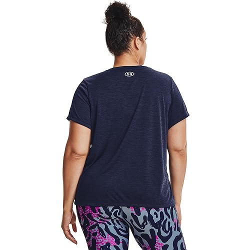 Image of Under Armour Plus Size Tech Solid Short Sleeve V-Neck
