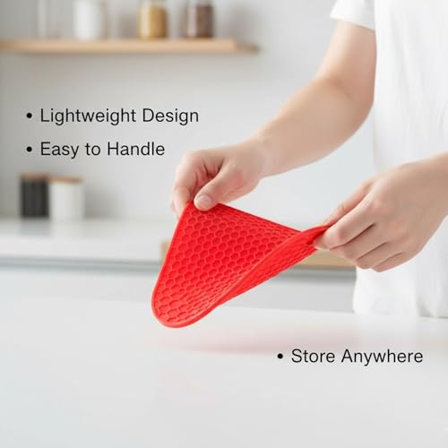 Image of Signamio Silicone Mat for Kitchen - Pack of 4 Triangle Heat Resistant Mats, Coasters for Dining Table for Hot Pots, Trivet Heat Mats for Kitchen and Dining Table