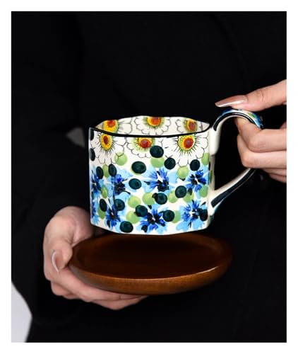 WEITINGKKK Retro Hand - Painted Blueberry - Themed Ceramic Coffee Mug With Underglaze Blue - High - End Gift, Ideal For Hand - Held Gifting (Pack Of 1)
